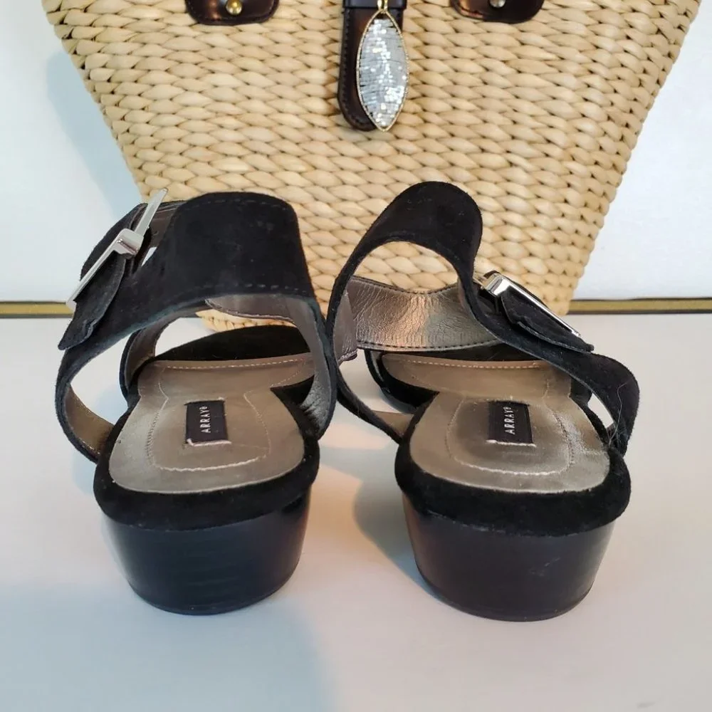 Array Black Leather Suede Open Toe Classic Vacation Summer Sandals Size 8M